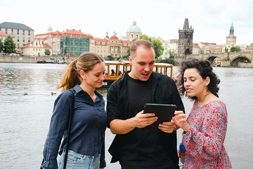 Tablet Quiz Activity for company team building in Prague